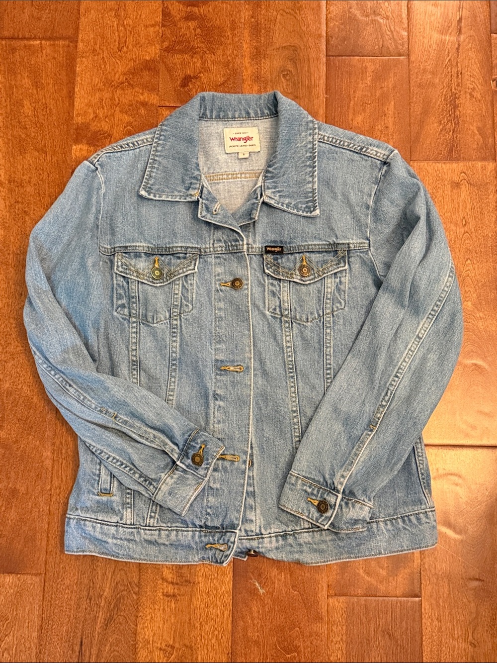 Wrangler Light Wash Blue Denim Jean Jacket